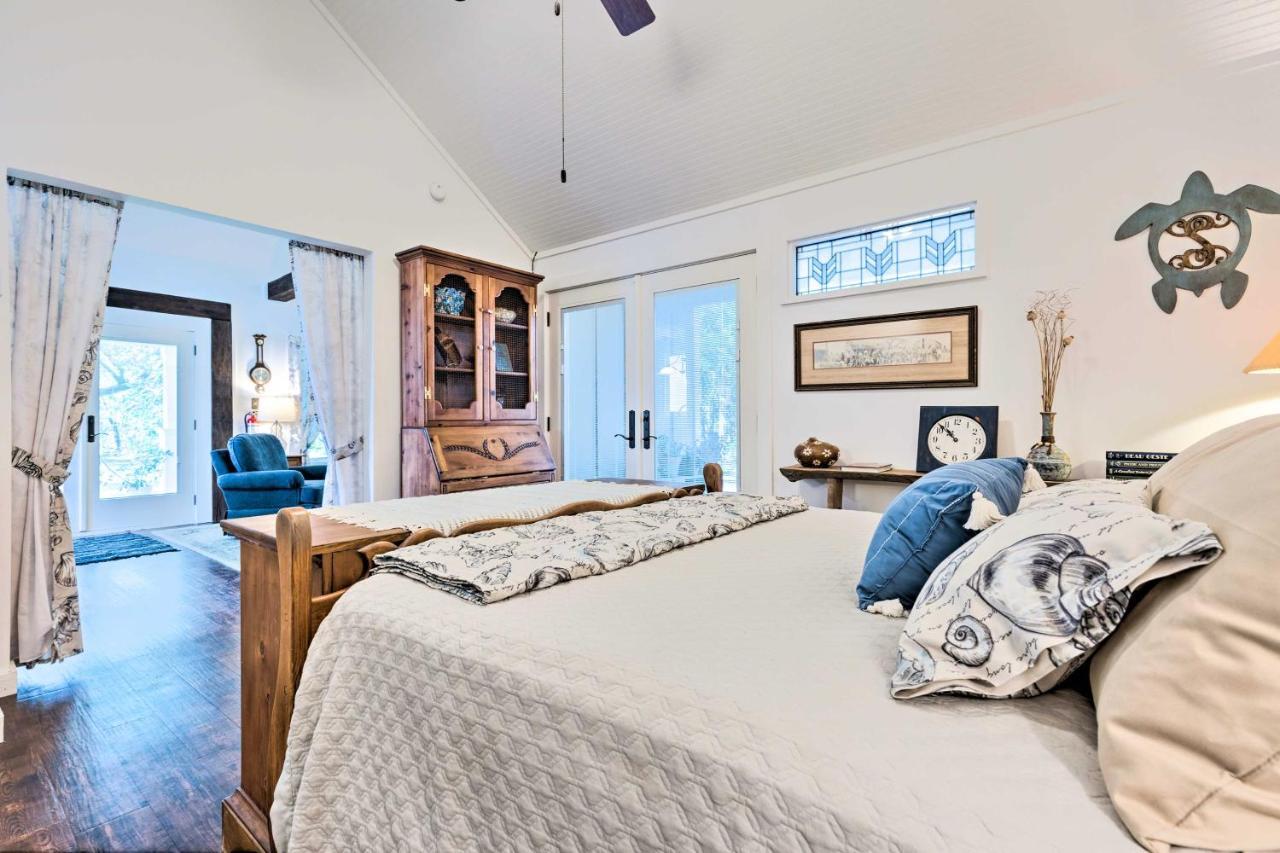 Historic Biloxi Bay Cottage With Beautiful View أوشن سبرينغز المظهر الخارجي الصورة